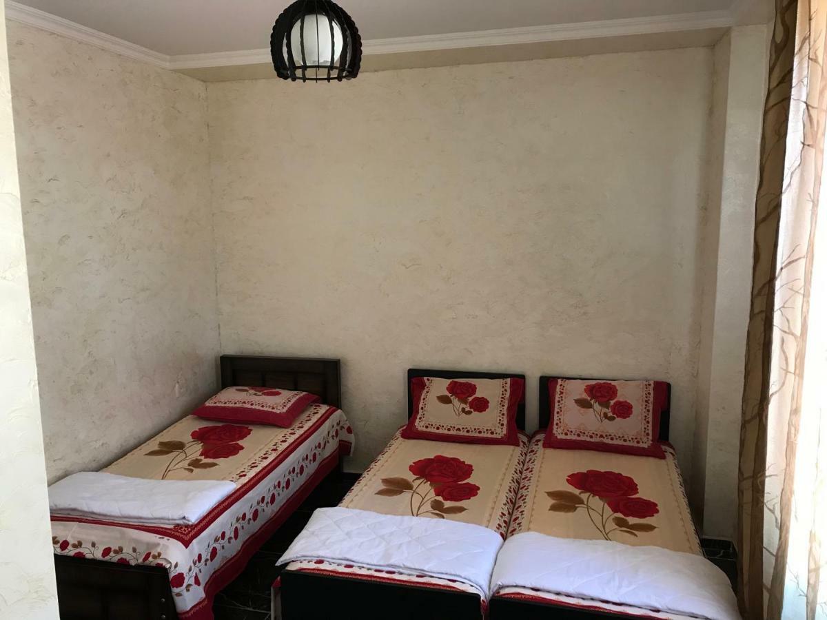 Guest House Chexovi 24 Kobuleti Eksteriør billede